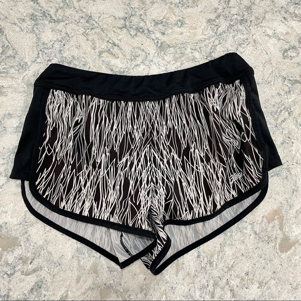 ASICS Running Shorts with Liner Small